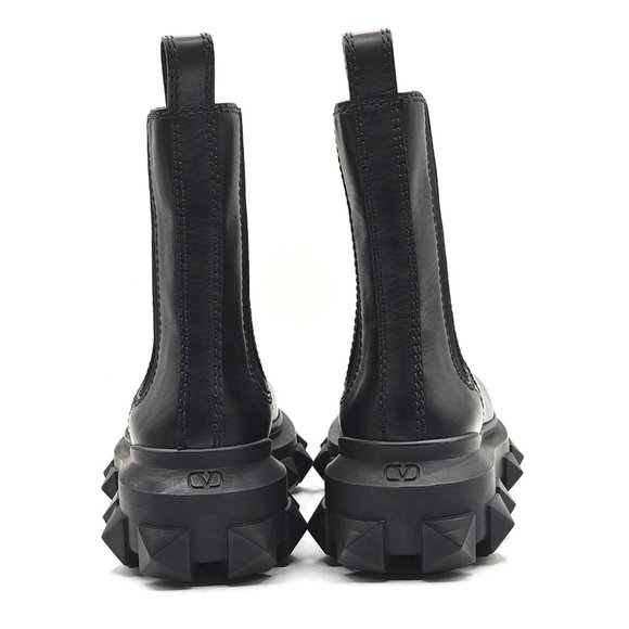 Valentino Trackstud Leather Boots in Black Rockstud EU 37 / US 7 - Picture 4 of 6